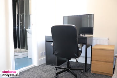 5 bed house, Victoria Road, Near university, Middlesbrough, TS13HY - Image 5